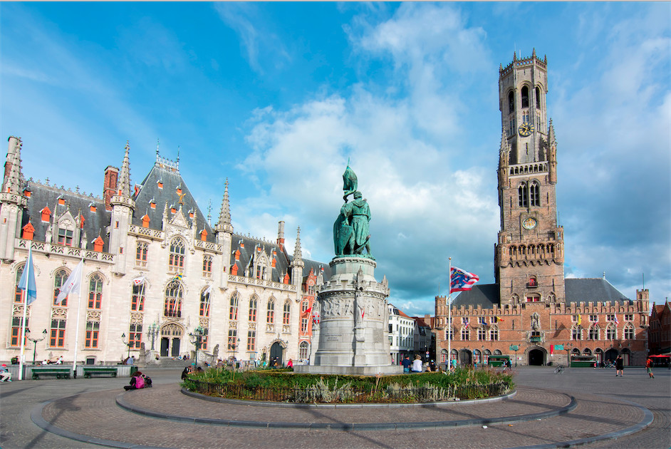 Bruges: Old Town Free Walking Tour